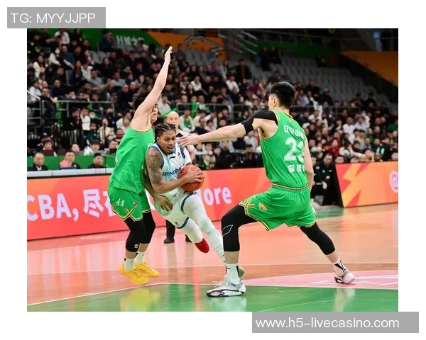 辽宁本钢与北京首钢激战正酣谁能在CBA赛场上笑到最后 辽宁本钢与北京首钢激战正酣谁能在CBA赛场上笑到最后